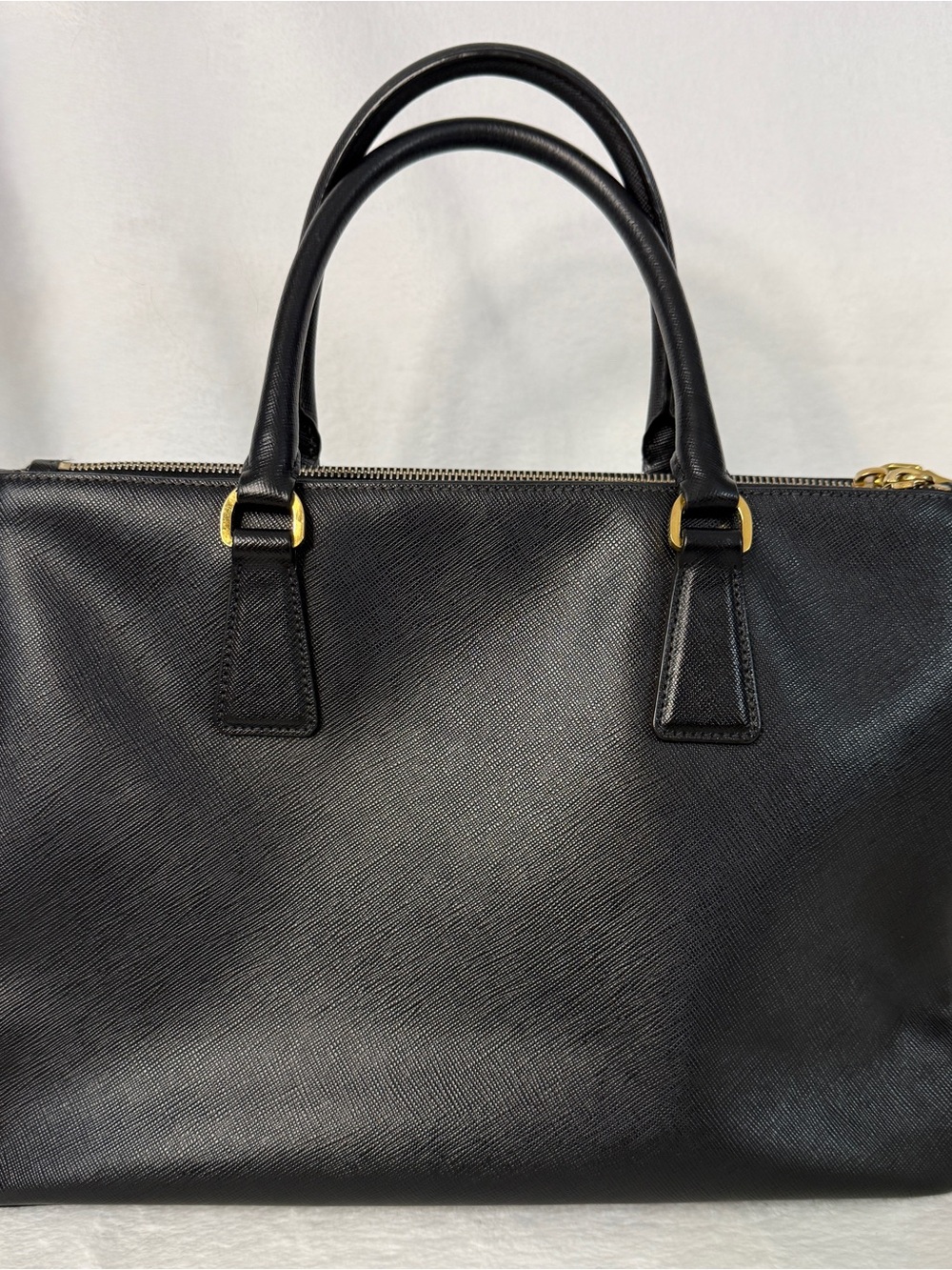 Prada Black Saffiano Leather Galleria Satchel with Gold Hardware - Picture 3 of 14